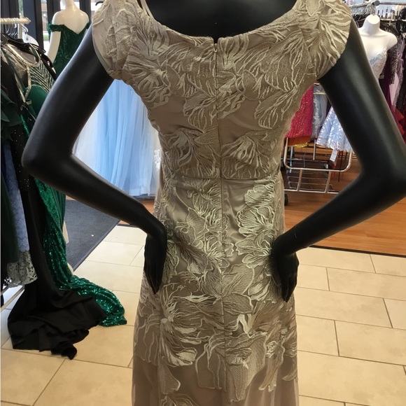 Champagne midi dress a-line size 4 by Alex Evenings nwt - Picture 4 of 4